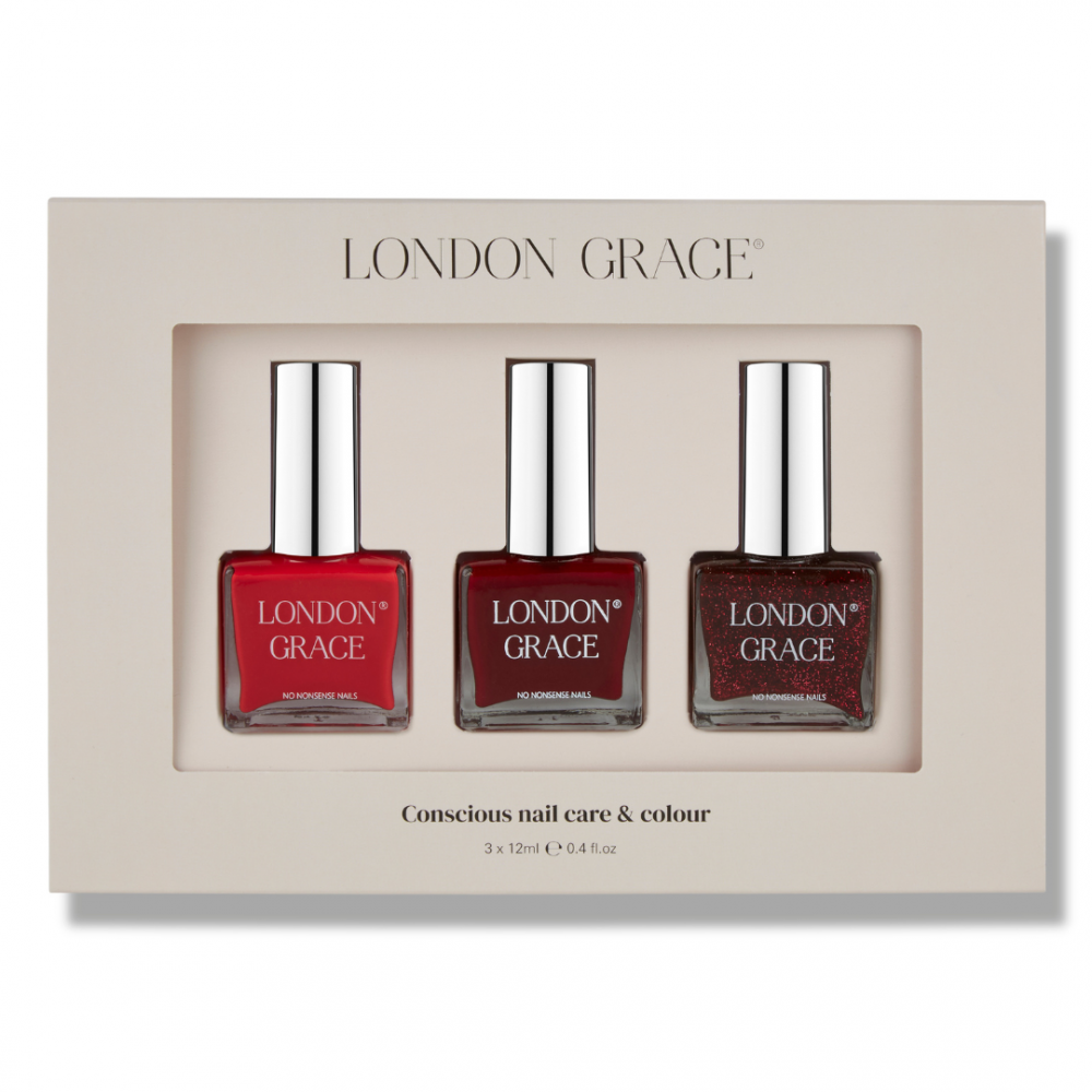 Cherry Chic Nail Polish Gift Set