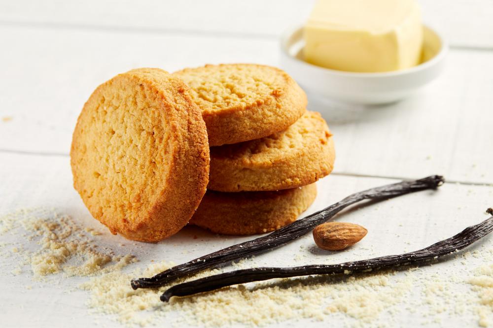 Almond + Vanilla Cookie 12 x 30g CASE