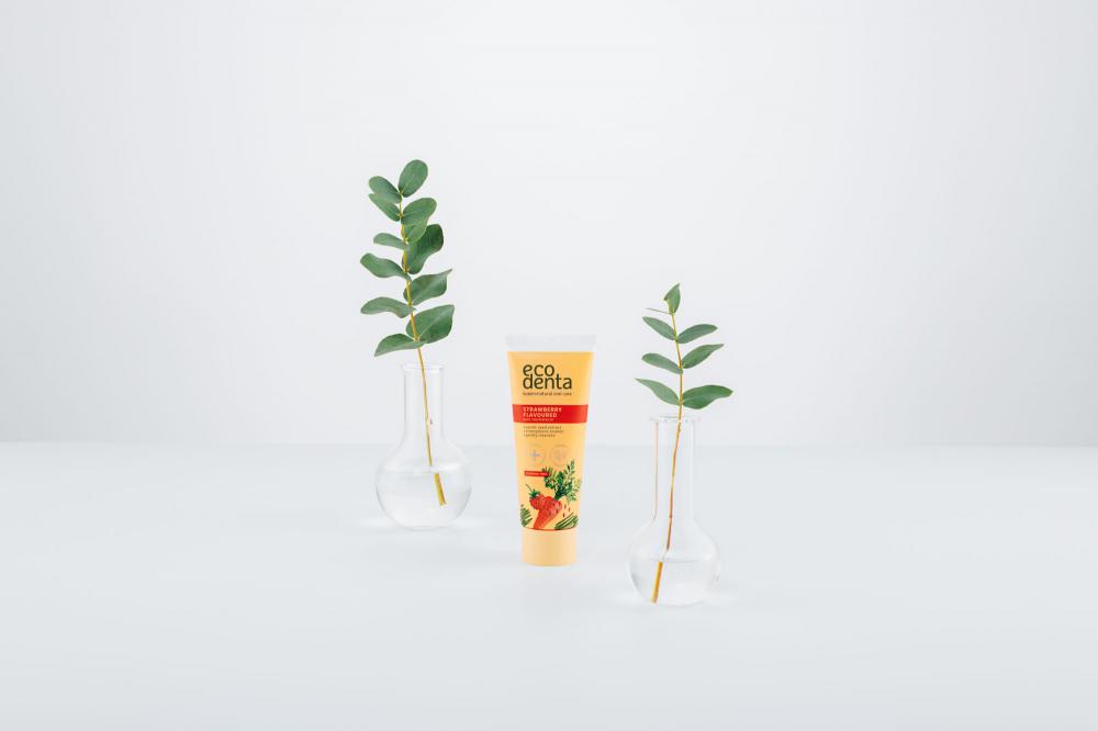 Strawberry Flavoured Kids Toothpaste Fluoride Free 75ml